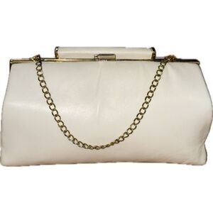 Vintage Ande Cream Clutch with Gold Chain Strap